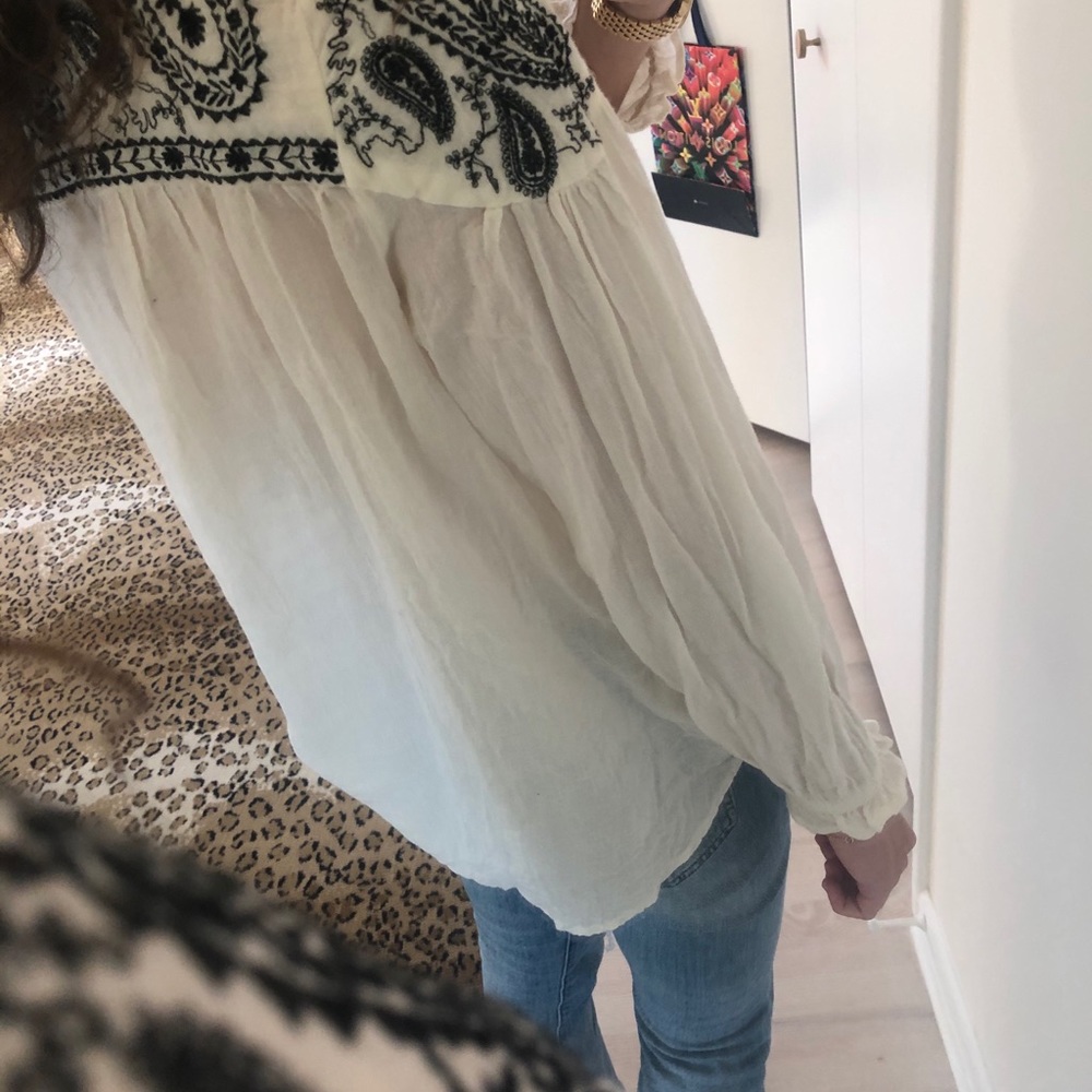 Zara Blouse with laced neckline